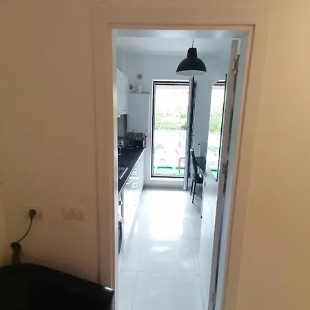 Baba Afiti Mall Plaza Βουκουρέστι