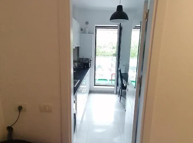 Baba Afiti Mall Plaza Bukurešť