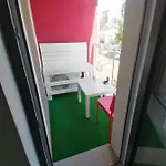 Baba Afiti Mall Plaza * Бухарест